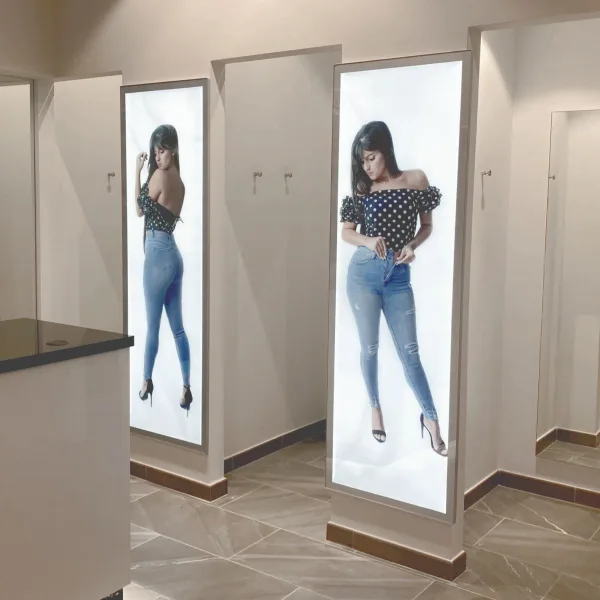 1701428 portacartel led