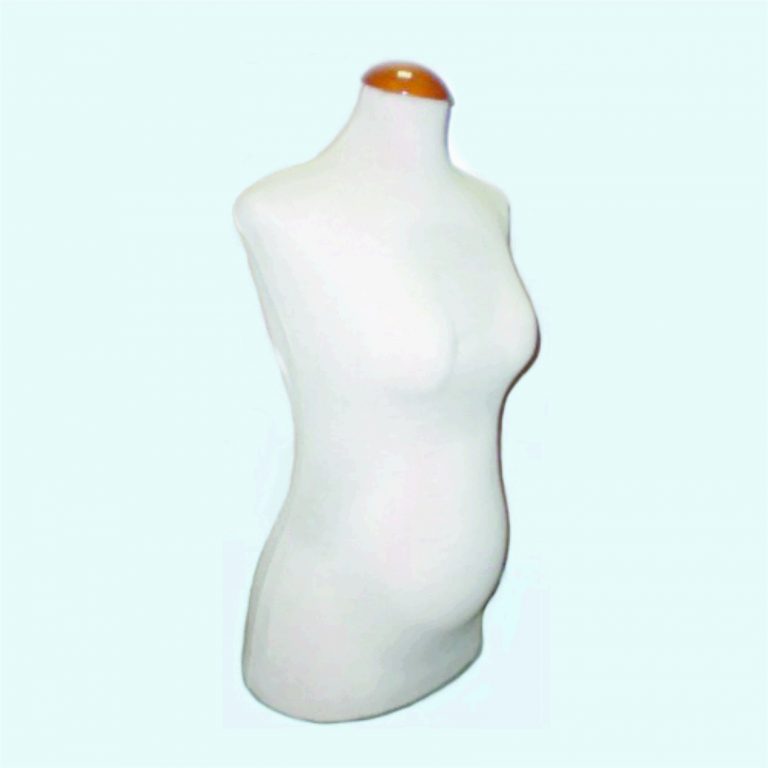 Busto clásico señora embarazada