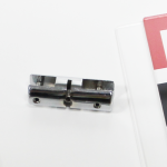 Grapa doble para portacartel con cable max. 4mm sistema cable