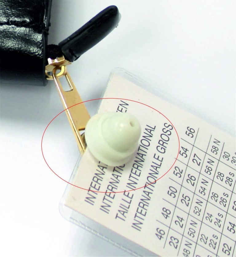 RETENEDOR PARA ETIQUETA FLEXIBLE (en paquete de 25 uds)