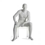 MANIQUI CABALLERO SENTADO CON CABEZA PELO ESCULPIDO IVORY