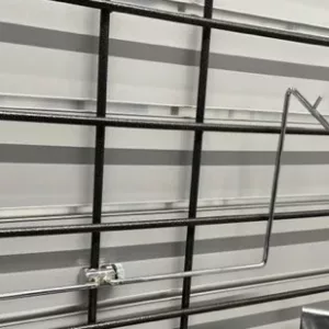 Brazo doble inclinado para lenceria