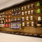 Estantería metálica mural