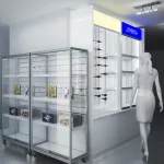 Vitrina con estantes y fondo lamas