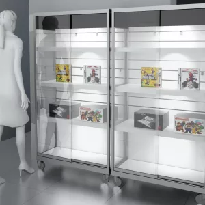 Vitrina con estantes y fondo lamas