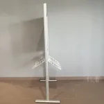 Expositor cartel doble con bandeja