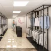 Pared con estantería Modular SQ negro con barras colgadoras
