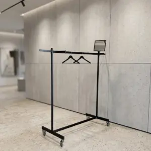 Expositor recto tubo cuadrado SQ de 25x25,143cm de alto